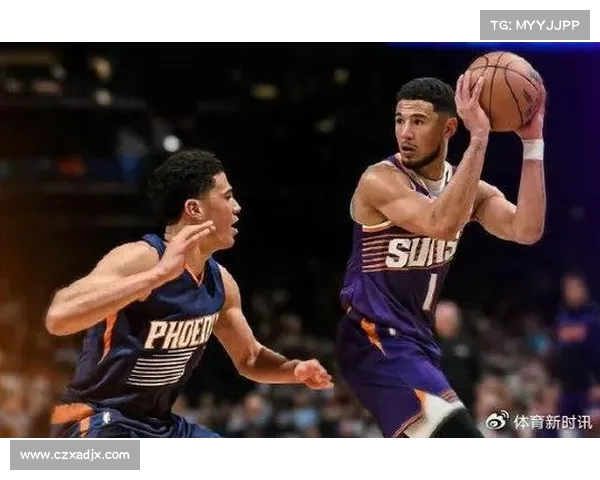 布克职业生涯中的关键教练分析及其对篮球风格和成就的深远影响